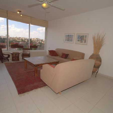 Kfar Saba View Apartment Quarto foto
